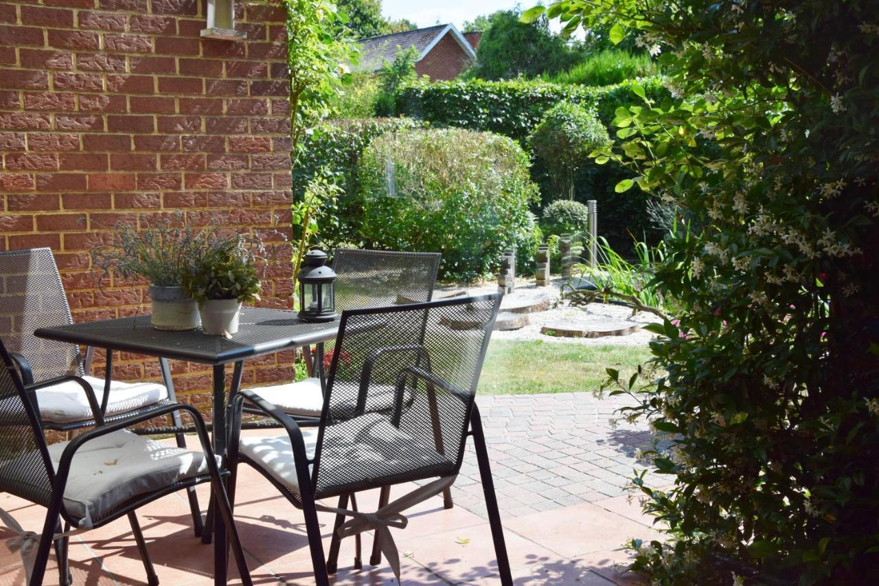 Les Chambourlettes Bed & Breakfast Mons Bagian luar foto